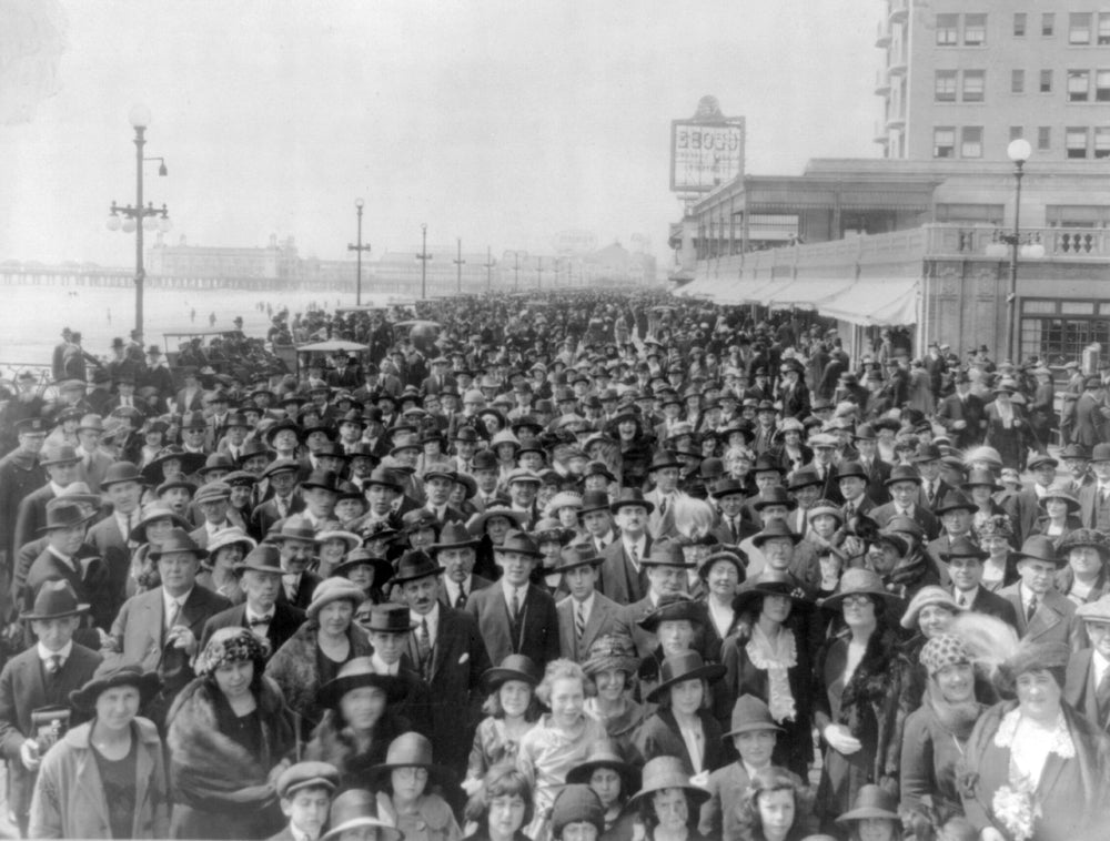 Atlantic City Easter Parade 1905 Poster Print showcasing vintage parade scene.