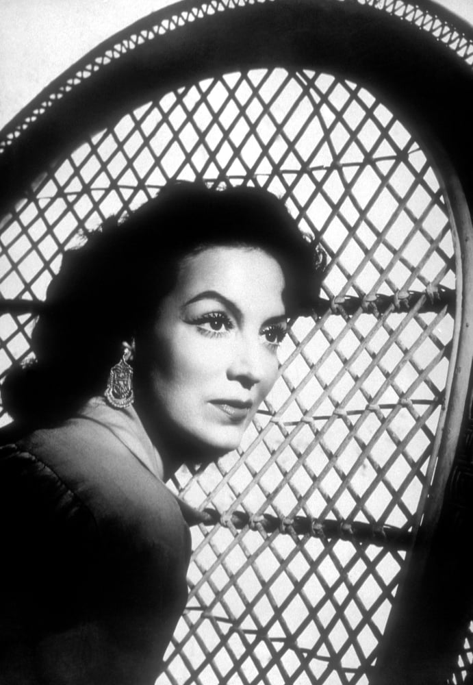 1955 photo print of Maria Felix in Sinners Les Sont Fatigues