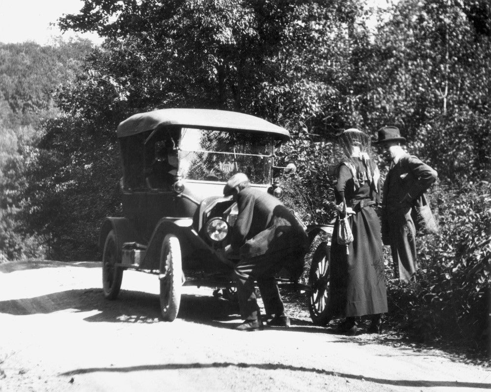 Model T Ford Cranking Poster Print - 1919 by Granger Collection