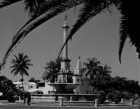 USA Florida Coral Gables Fountain Fine Art Print