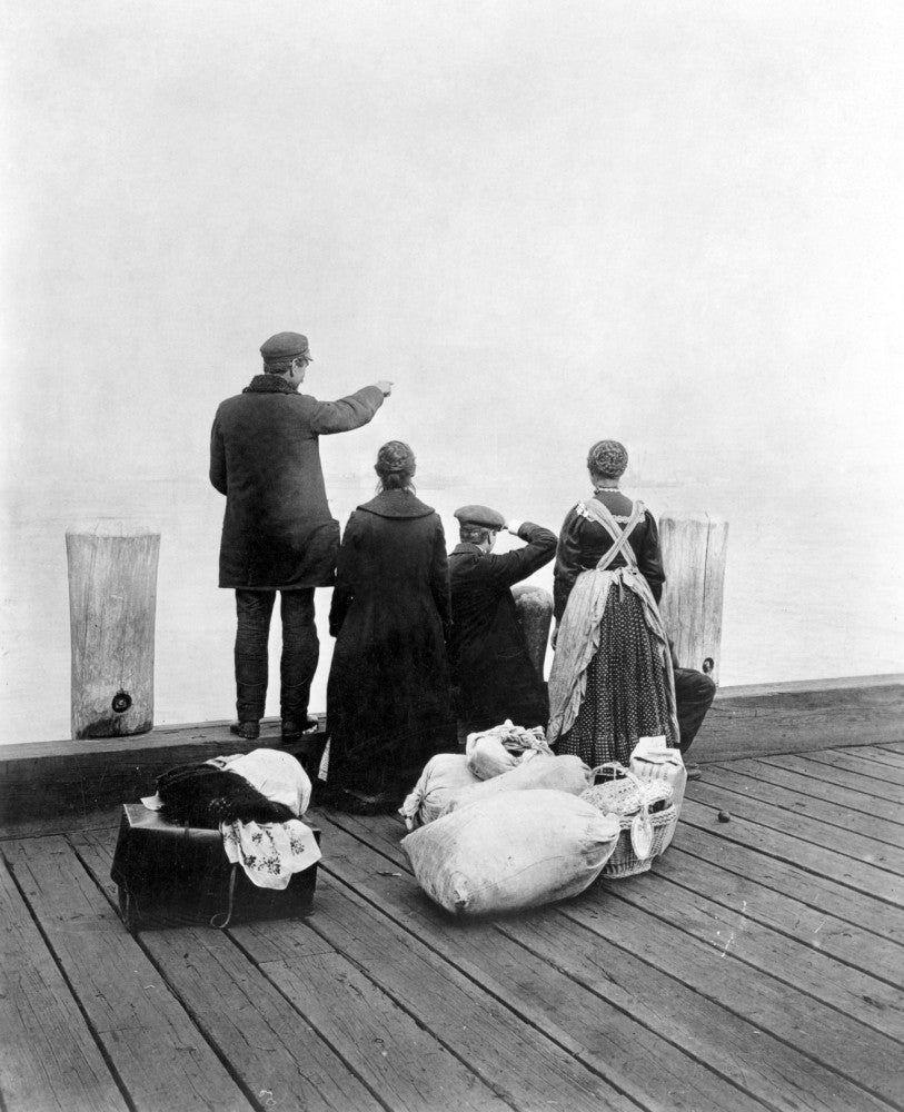Immigrant Family at Ellis Island 1912 Fine Art Print by Granger Collection