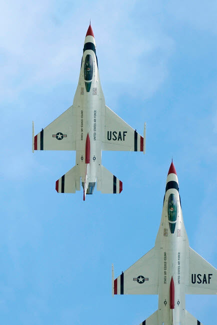 United States Air Force Thunderbirds Fine Art Print by Stocktrek Images