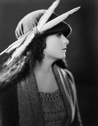 Mary Philbin Portrait Photo Print by Everett Collection