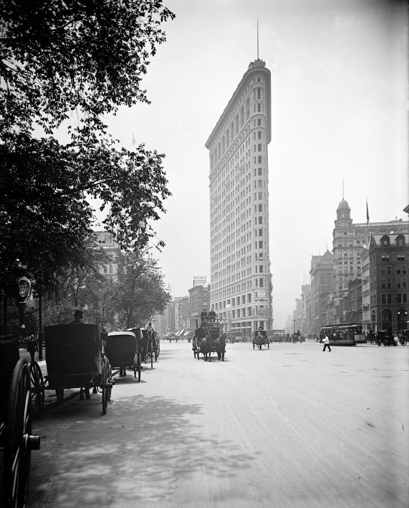 Historic Flatiron Building Photograph from 1902 | Poster Print by Granger Collection