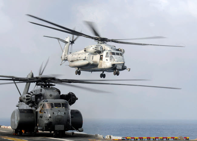 US Marine Corps CH-53E Sea Stallion Helicopter Print by Stocktrek Images
