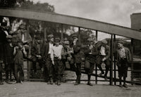 Millworkers at the Washington Mill in Lawrence, Massachusetts Fine Art Print