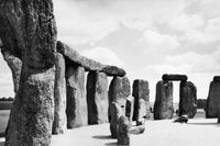 Stonehenge Fine Art Print - 20th Century Photograph by Granger Collection