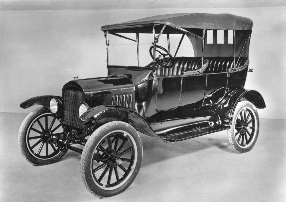 Model T Ford (1921) Fine Art Print by Granger Collection