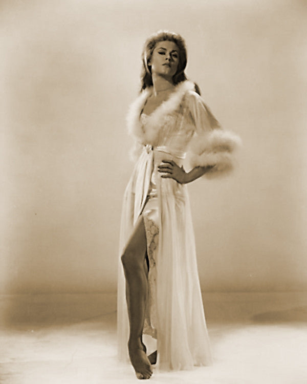Elizabeth Montgomery - Hand on Hip in White Robe Photo Print