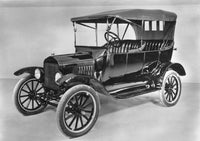 Model T Ford (1921) Fine Art Print by Granger Collection