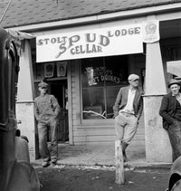 Oregon Tavern Fine Art Print by Dorothea Lange 1939