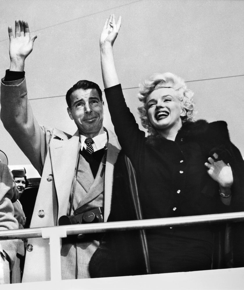 Marilyn Monroe and Joe Dimaggio Vintage Photograph Print (C1954)