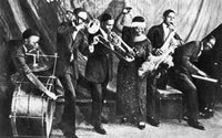 Gertrude 'Ma' Rainey Singing in Chicago - Fine Art Print