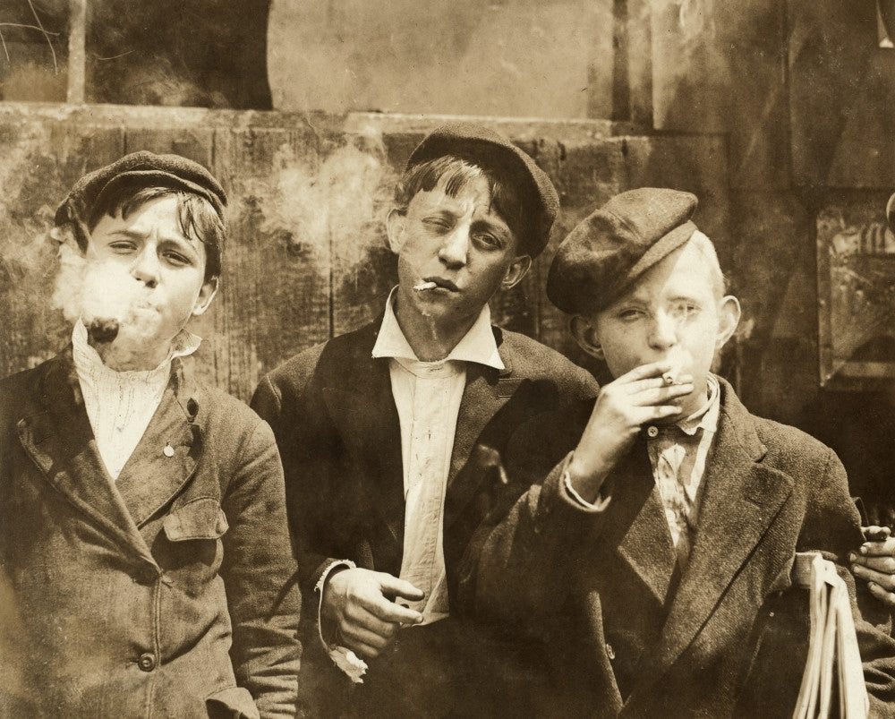 Newsboys Smoking Fine Art Print - Historical Photograph by Lewis Hine