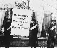 Suffragettes at the White House Fine Art Print - 1918