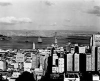 Golden Gate Bridge and San Francisco Skyline Poster Print