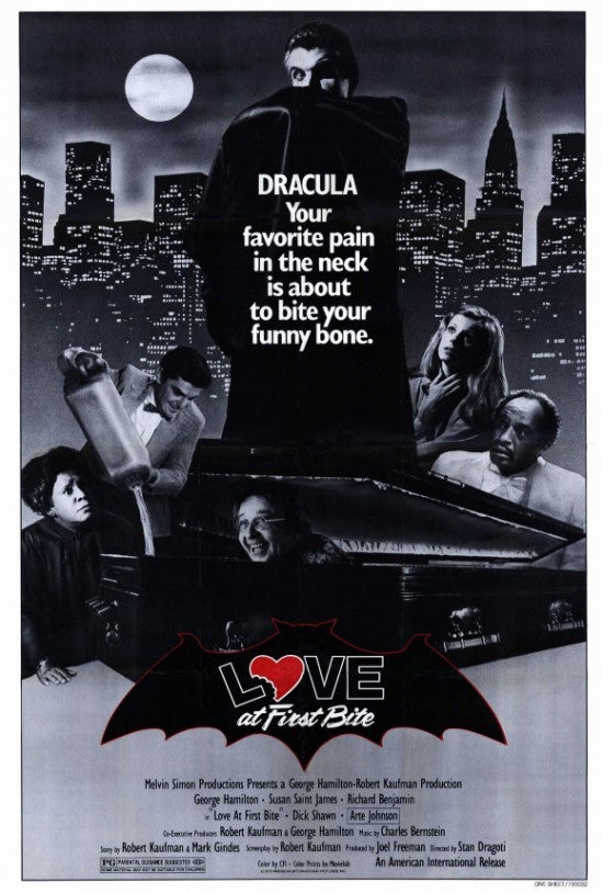 Love at First Bite Movie Poster Print (27x40)