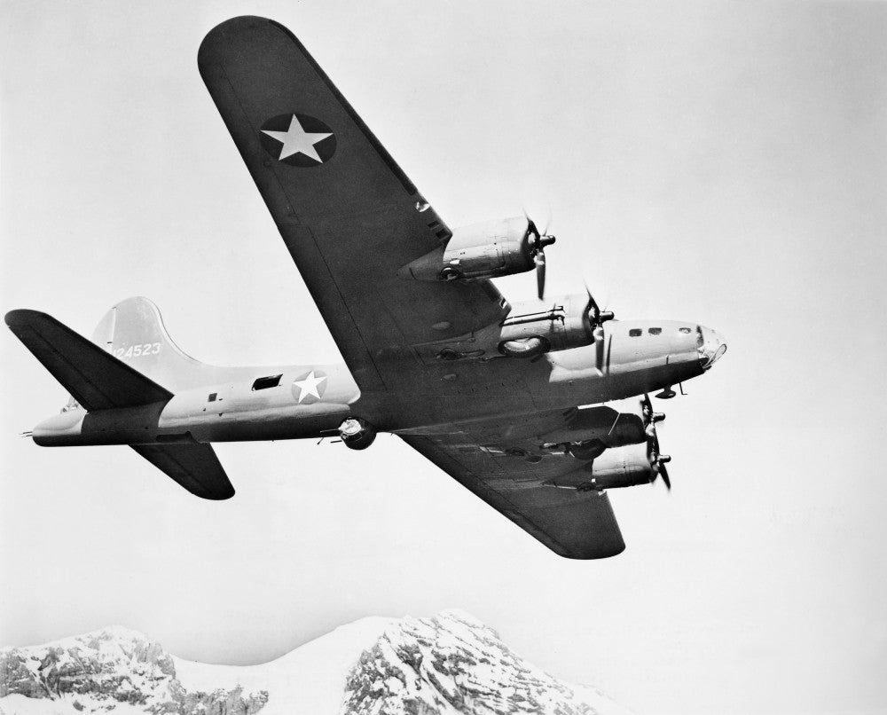 B17 Flying Fortress WWII Bomber Aircraft Fine Art Print by Granger Collection