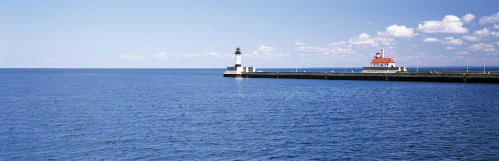 Lighthouse on Lake Superior Poster Print - Duluth, Minnesota