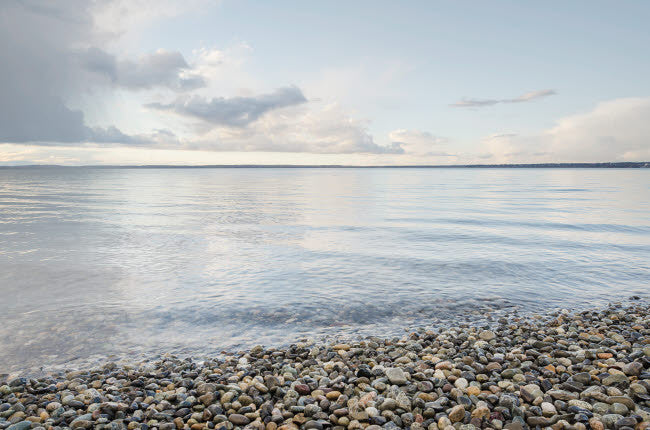 Bellingham Bay Fine Art Print by Alan Majchrowicz - 24x18