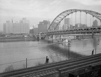 Pittsburgh, Pennsylvania Fine Art Print | Posterazzi
