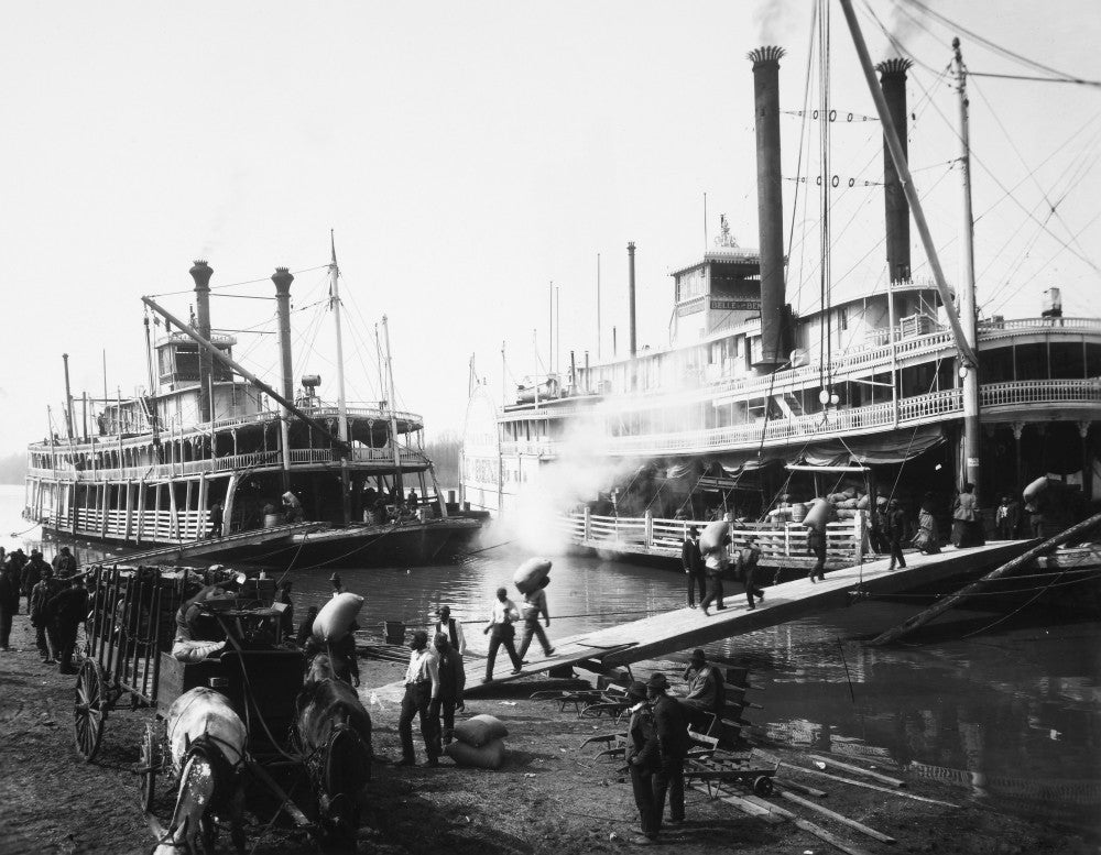 Steamboat Landing, 1906 Fine Art Print by Granger Collection