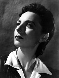 Agnes Moorehead portrait photo print on a collar top