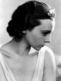 Zarah Leander 1931 photo print showcasing elegance and charisma.