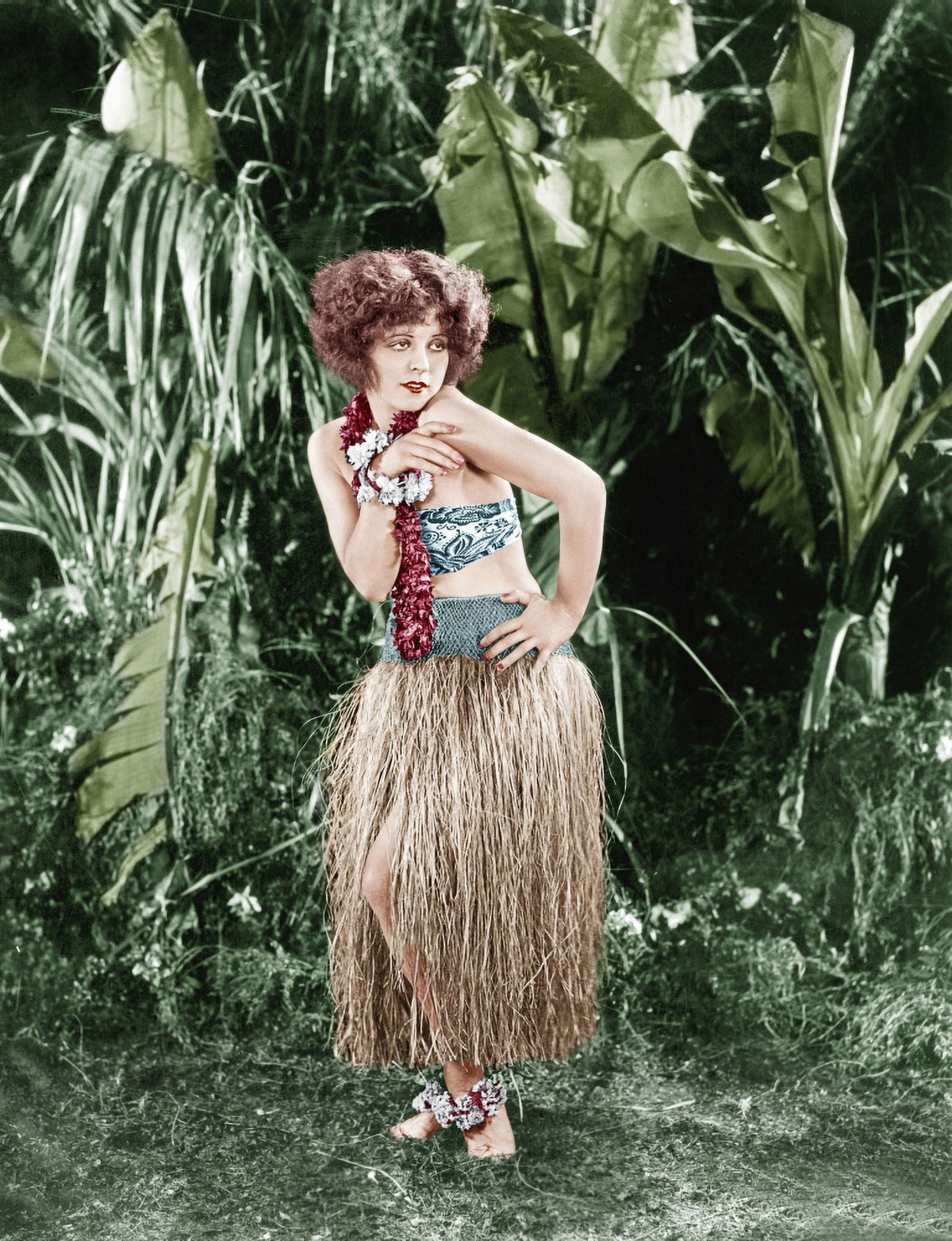 Clara Bow performing hula dance in 1927 photo print