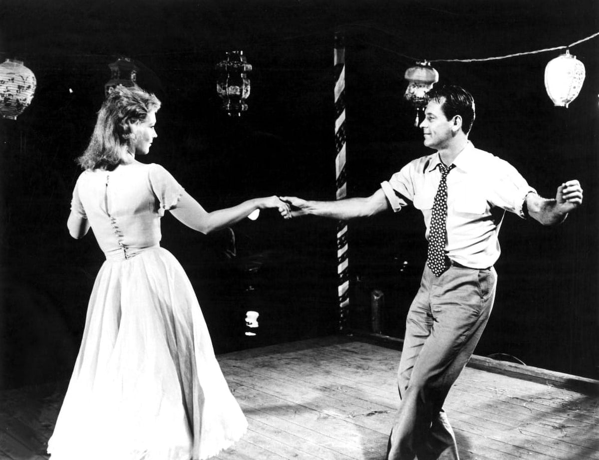 Picnic movie photo print featuring Kim Novak and William Holden, 1955.
