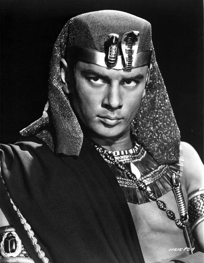 Yul Brynner in Egyptian costume photo print, 8x10 and 16x20 sizes.