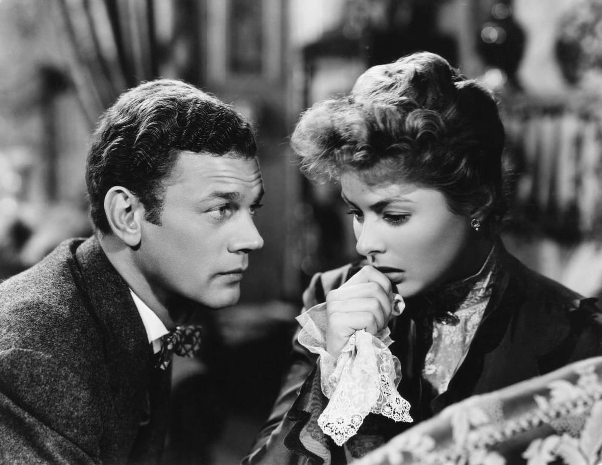 Gaslight movie photo print featuring Joseph Cotten and Ingrid Bergman from 1944.