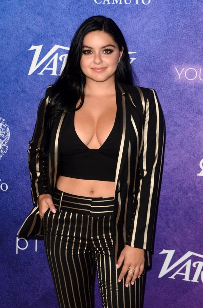 Ariel Winter at Variety's Power of Young Event 2016 photo print