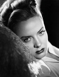 Lady in The Lake Audrey Totter 1947 photo print