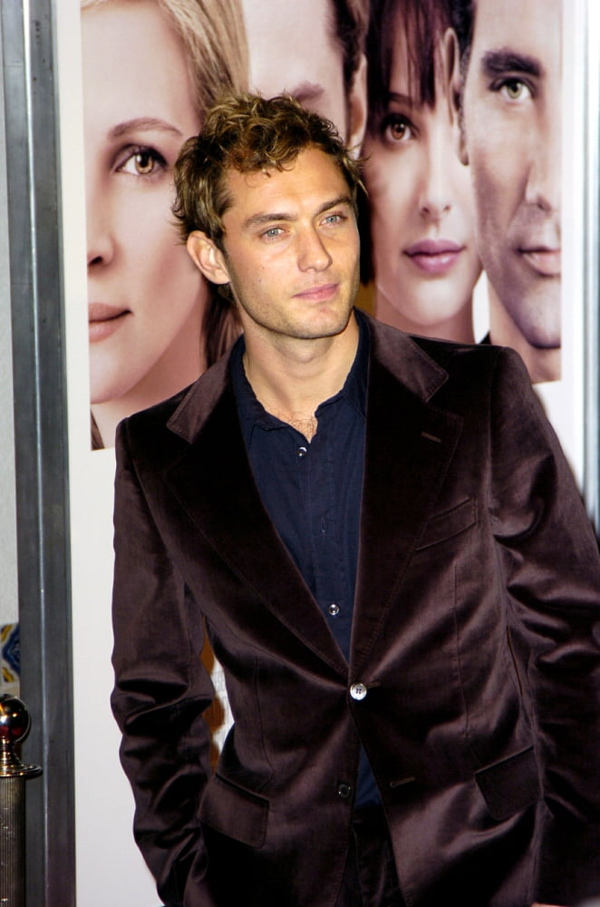 Jude Law at the Closer premiere photo print from 2004