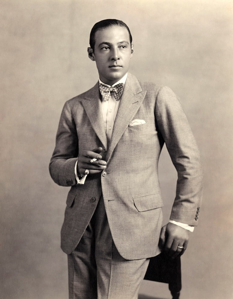 Rudolph Valentino vintage photo print from 1924-25, available in multiple sizes.