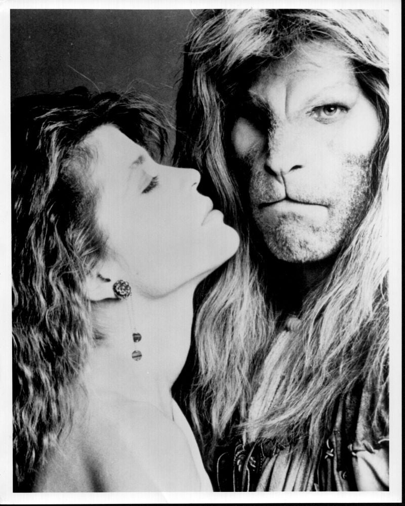 Black and white photo print of Linda Hamilton and Ron Perlman from Beauty and the Beast