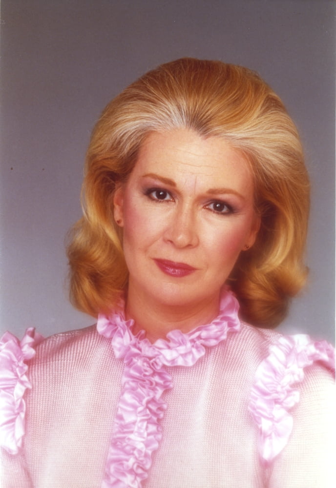 Close-up portrait photo print of actress Diane Ladd.