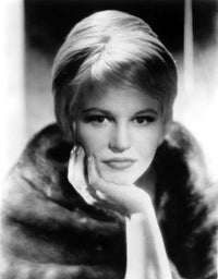 Peggy Lee close-up portrait photo print with fur scarf.