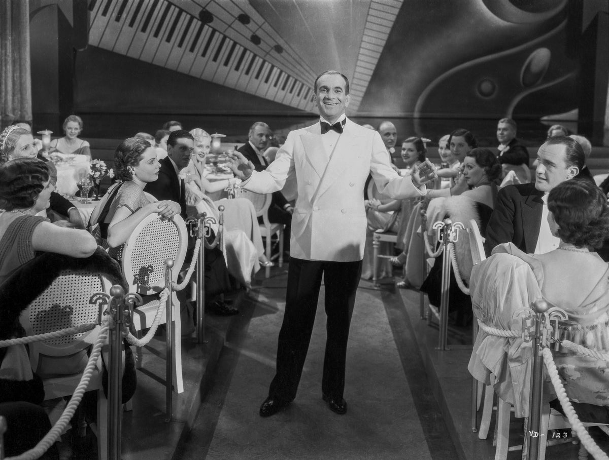 Al Jolson in White Tuxedo Photo Print