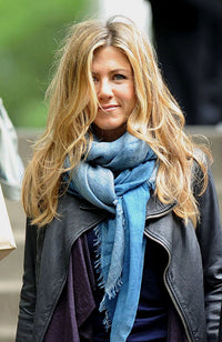 Jennifer Aniston on location filming The Baster in Central Park, New York City.