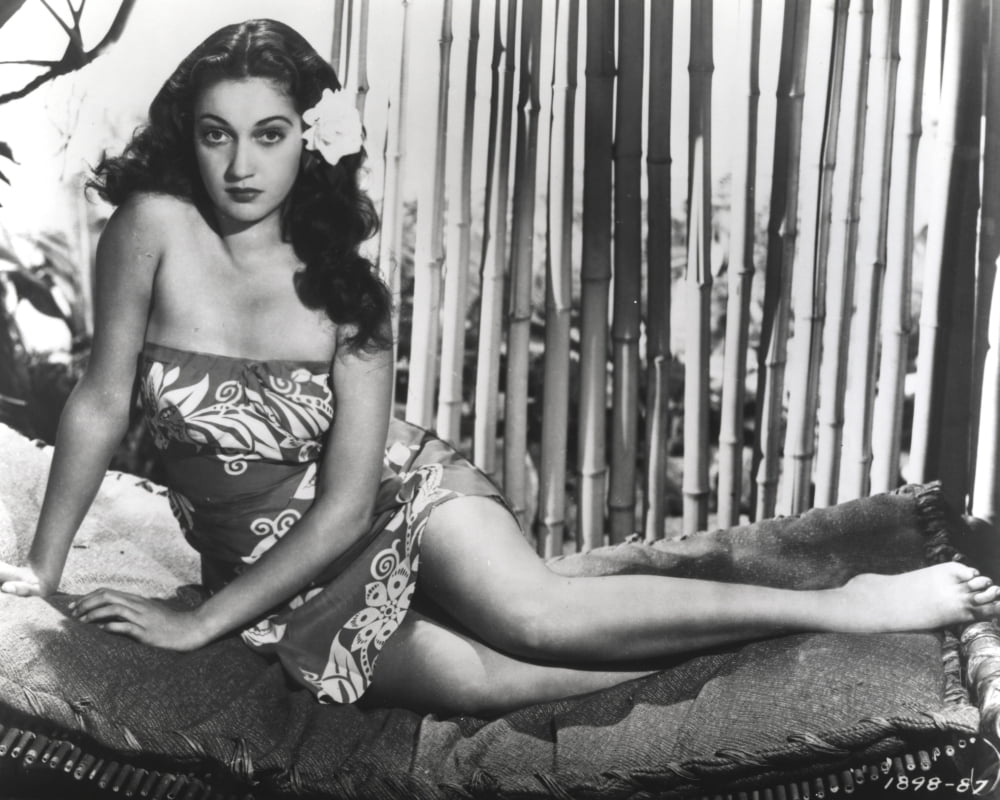 Dorothy Lamour wearing Hawaiian clothing photo print, vintage style.